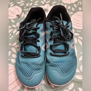Xero women’s barefoot shoes. Zero drop. Size 8.5.